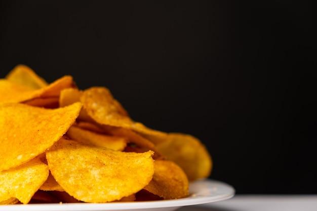 Are Fritos corn chips fried or baked? 