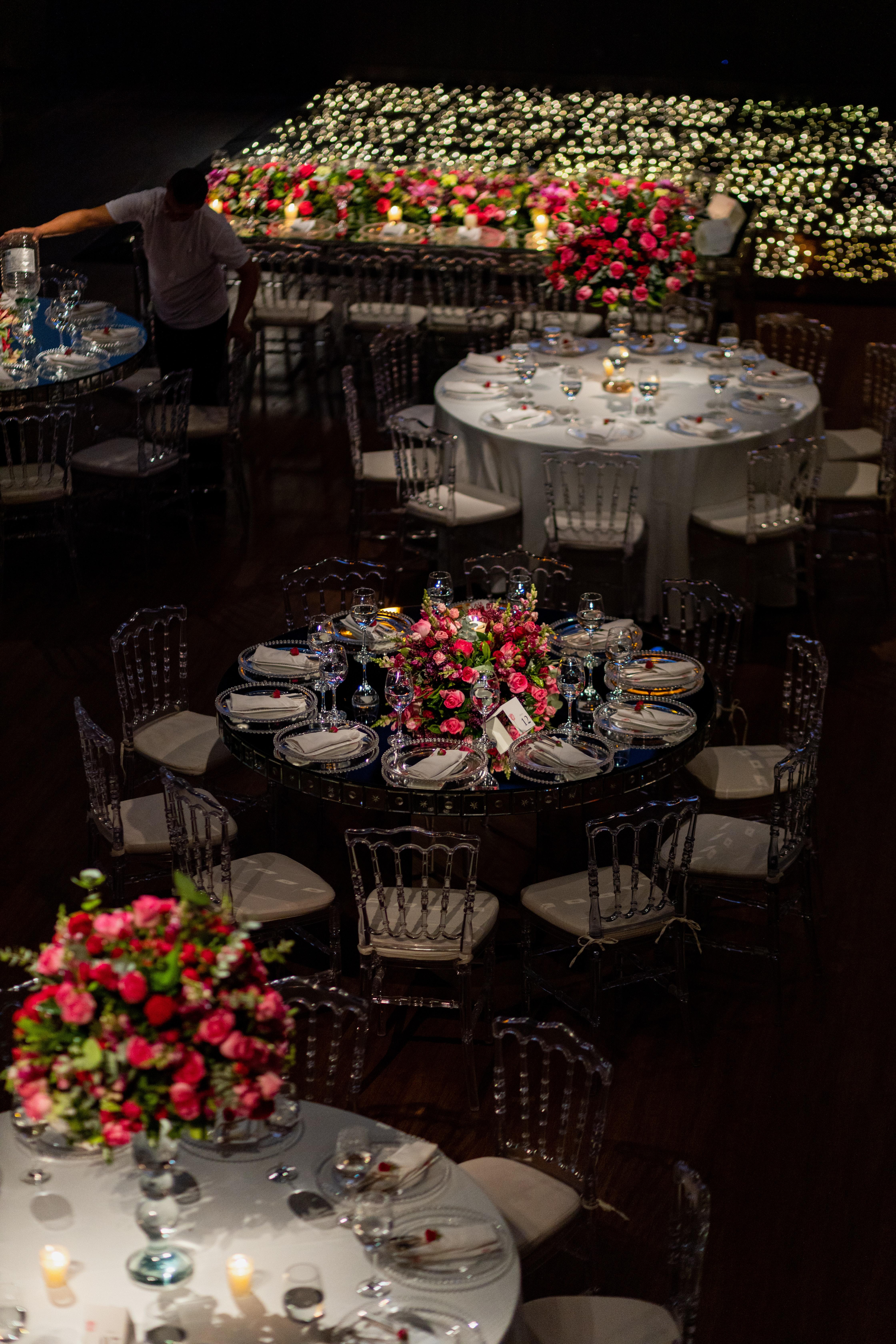 What are different types of banquet setups? 