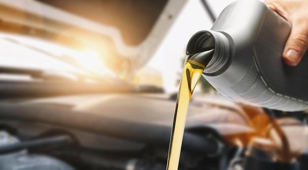 Can low oil make your car lose power? 