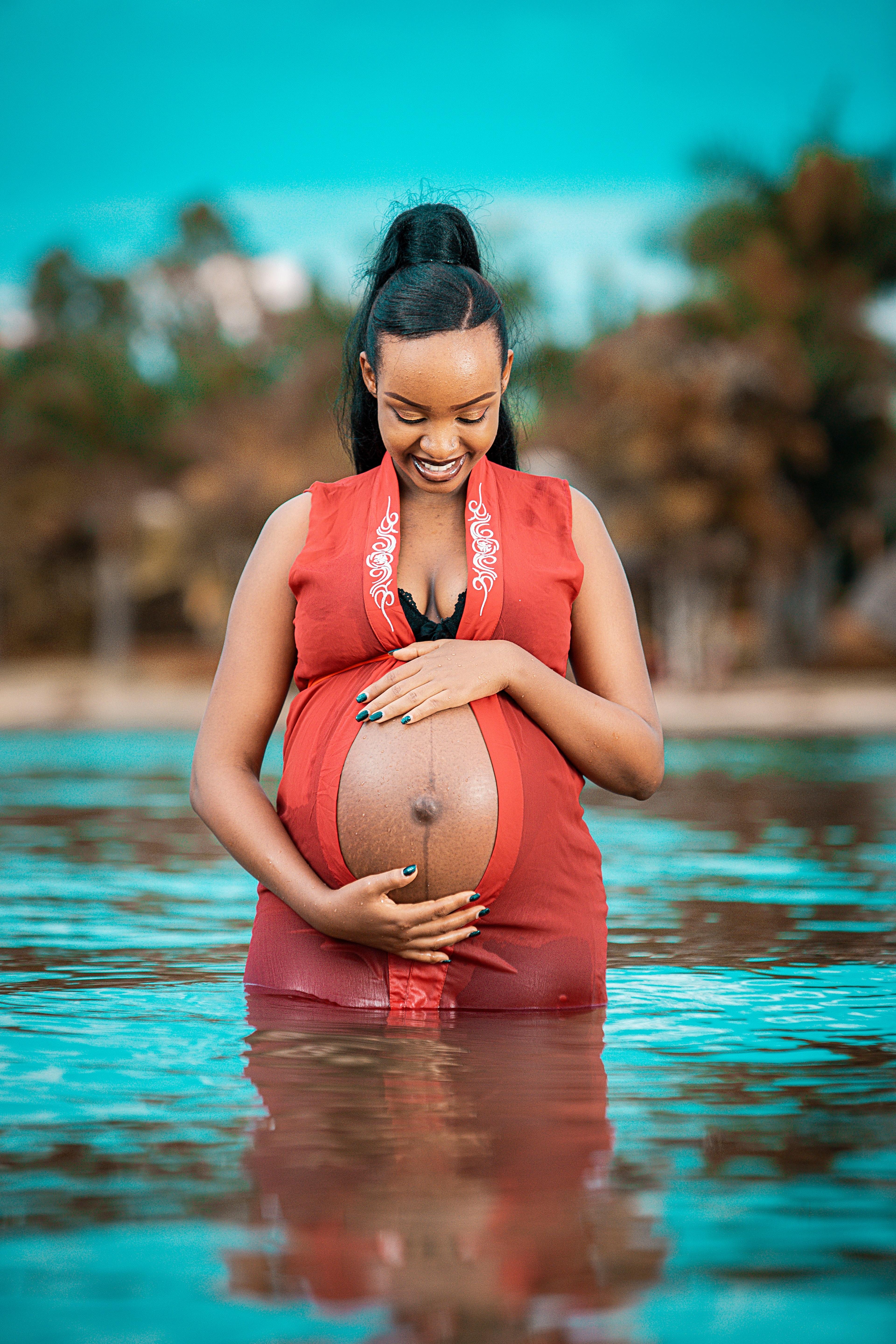 Can you swim in a pool at 38 weeks pregnant? 