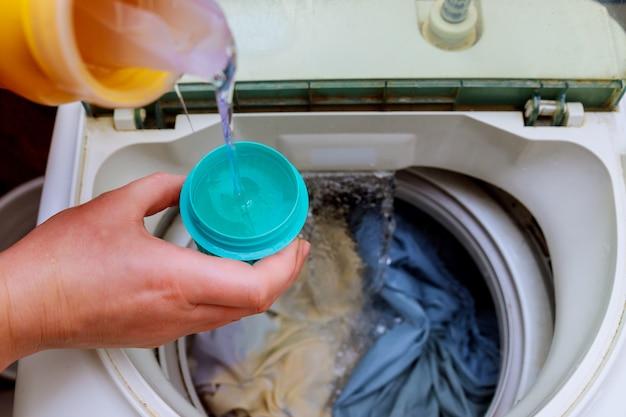 Can we use washing powder in IFB washing machine? 