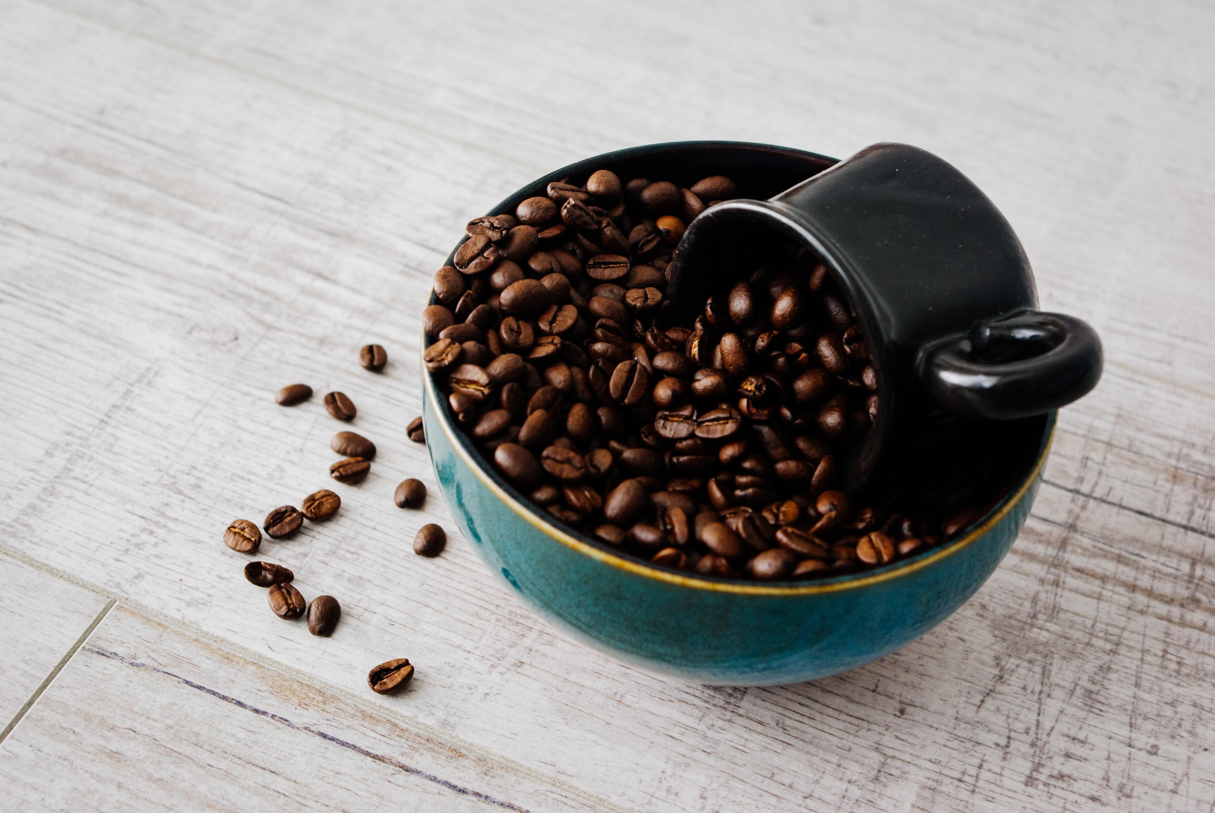 Does Starbucks whole bean coffee expire? 