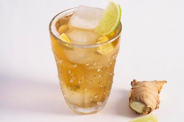 Does ginger ale taste like alcohol? 
