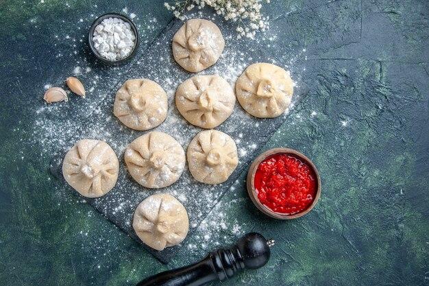 Is it better to freeze stuffing cooked or uncooked? 