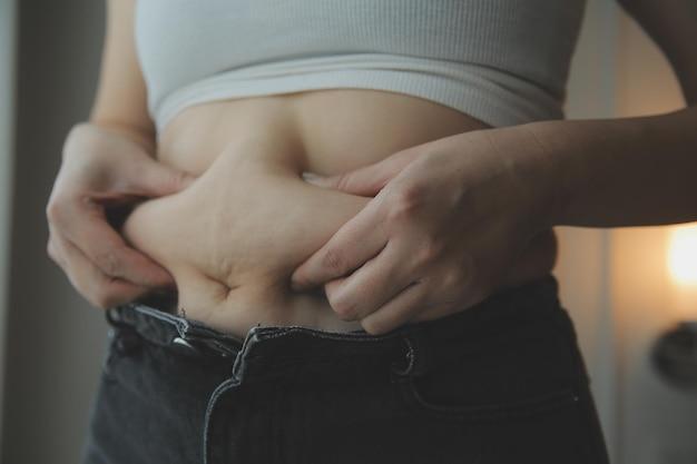 How do you get rid of belly fat from a hernia? 