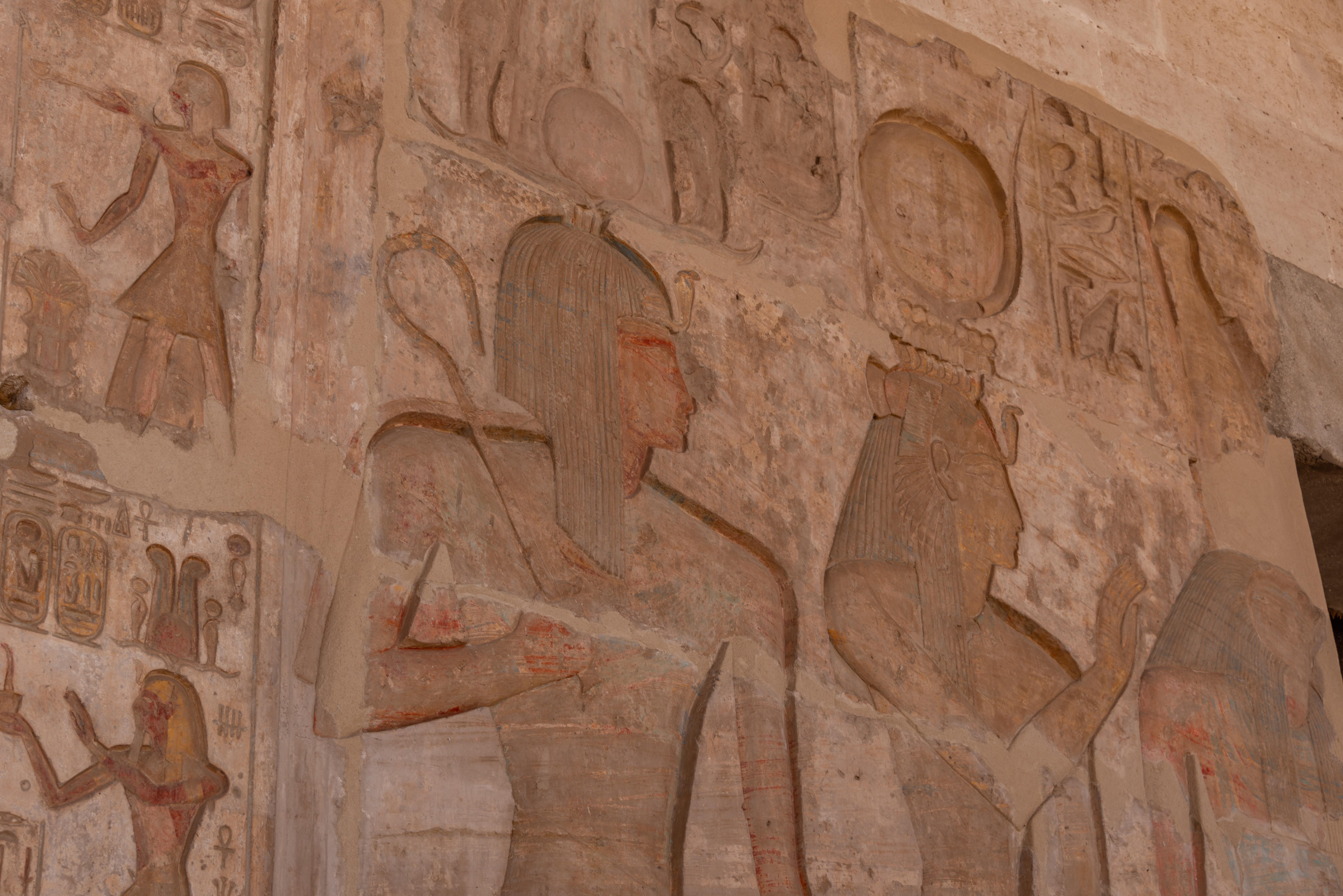 How did Hatshepsut impact Egypt? 