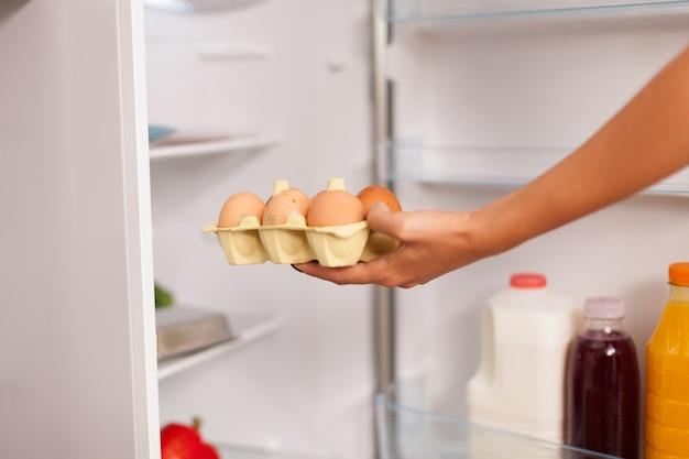 How long can you keep egg mayonnaise in the fridge? 