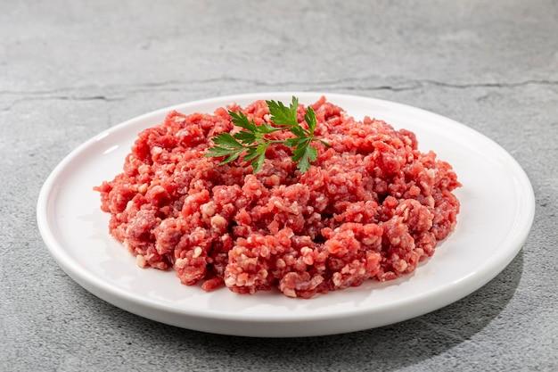 How long does it take to digest ground beef? 