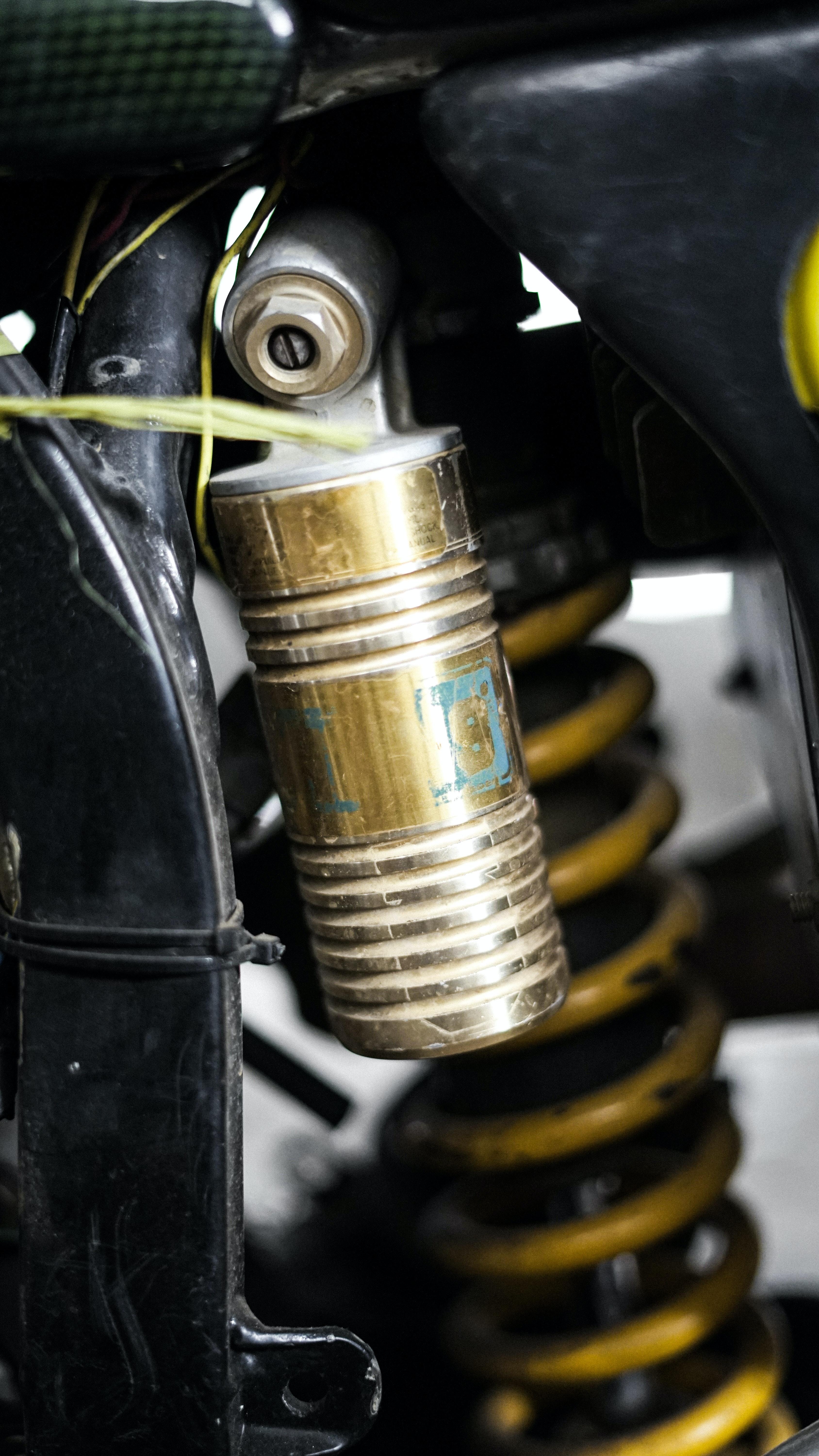 How long does it take to replace shocks on a car? 