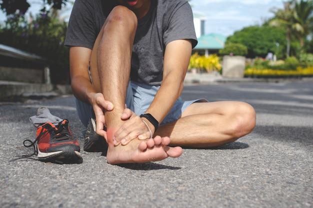 How long should you be out of work for a sprained ankle? 