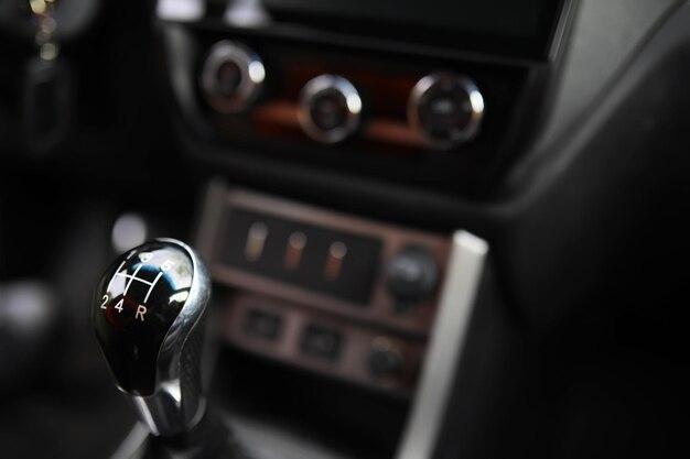 How much does it cost to convert automatic to manual transmission? 