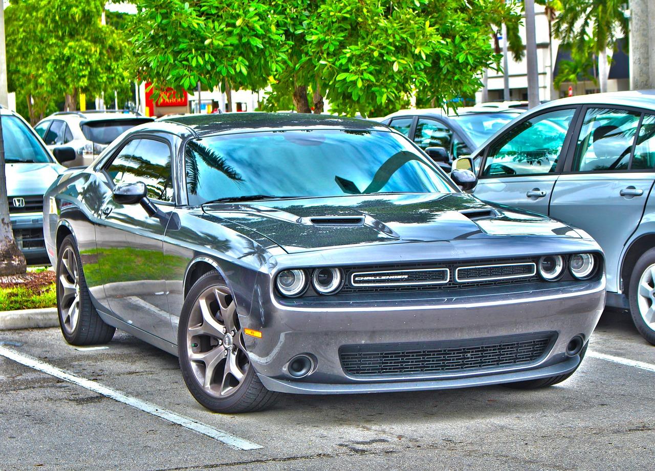 How much horsepower does a Dodge Challenger RT shaker have? 