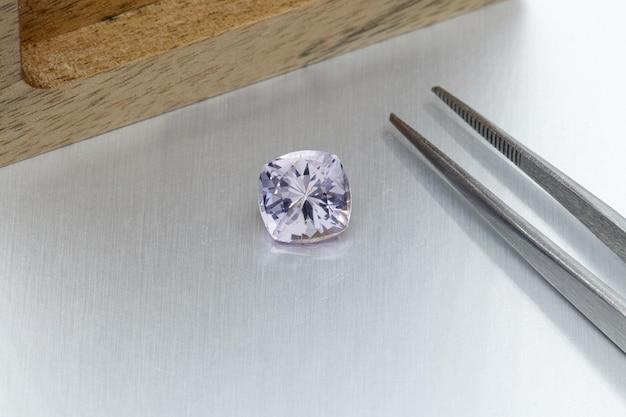 How much is each carat of diamond worth? 