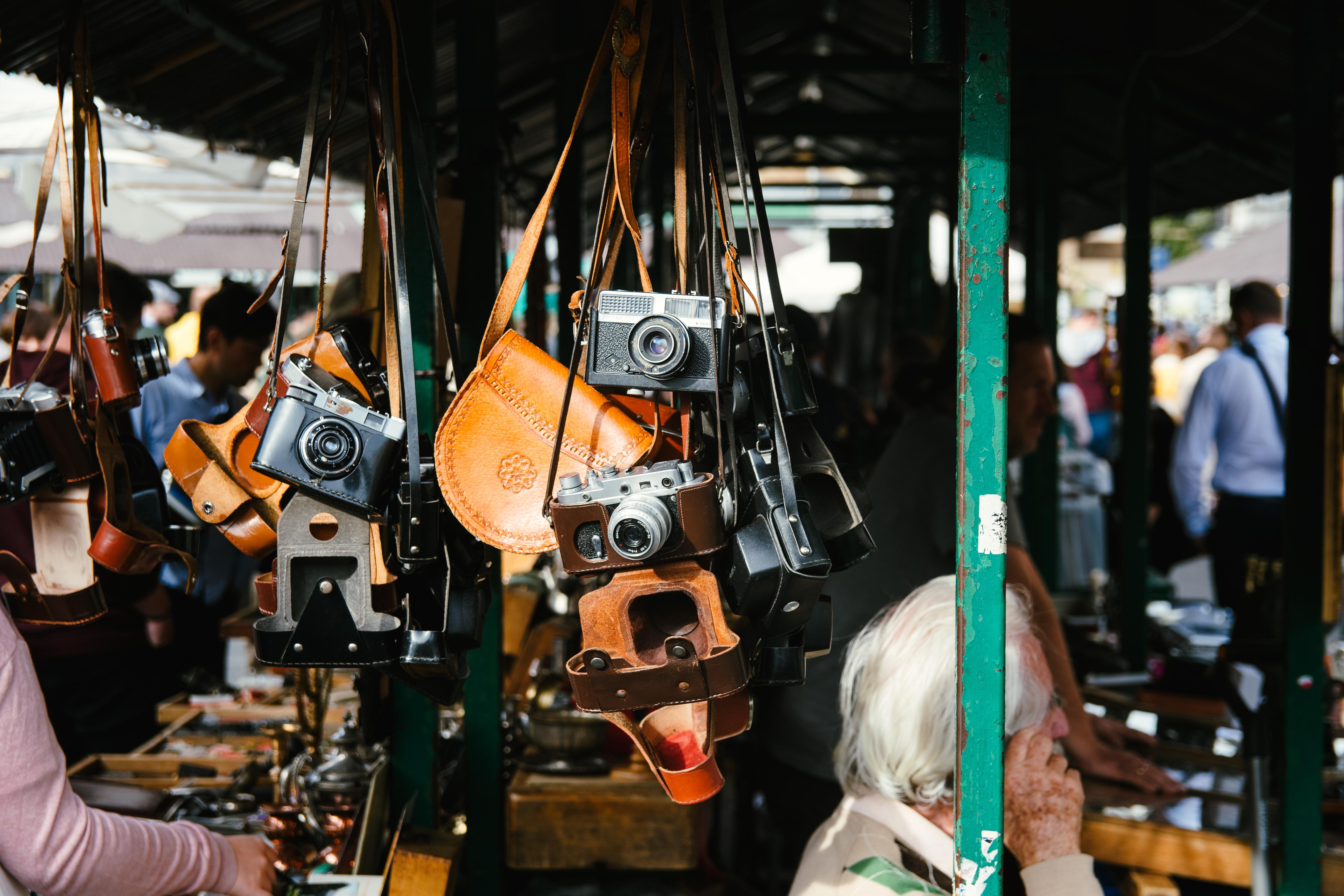 How much money can you make selling at flea markets? 