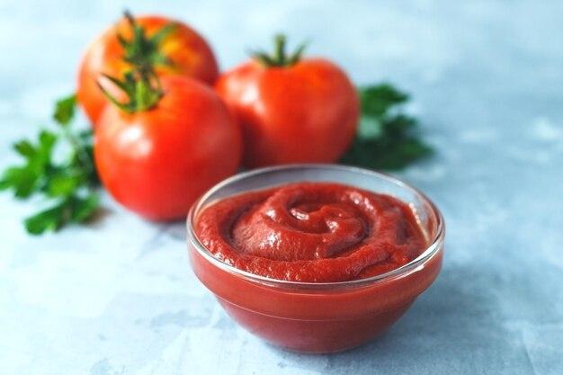 How much tomato paste equals 1 cup tomato sauce? 