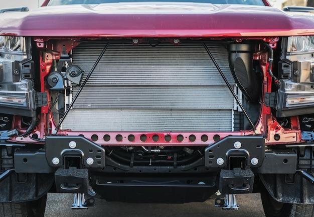 How do you change a radiator on a Jeep Cherokee? 