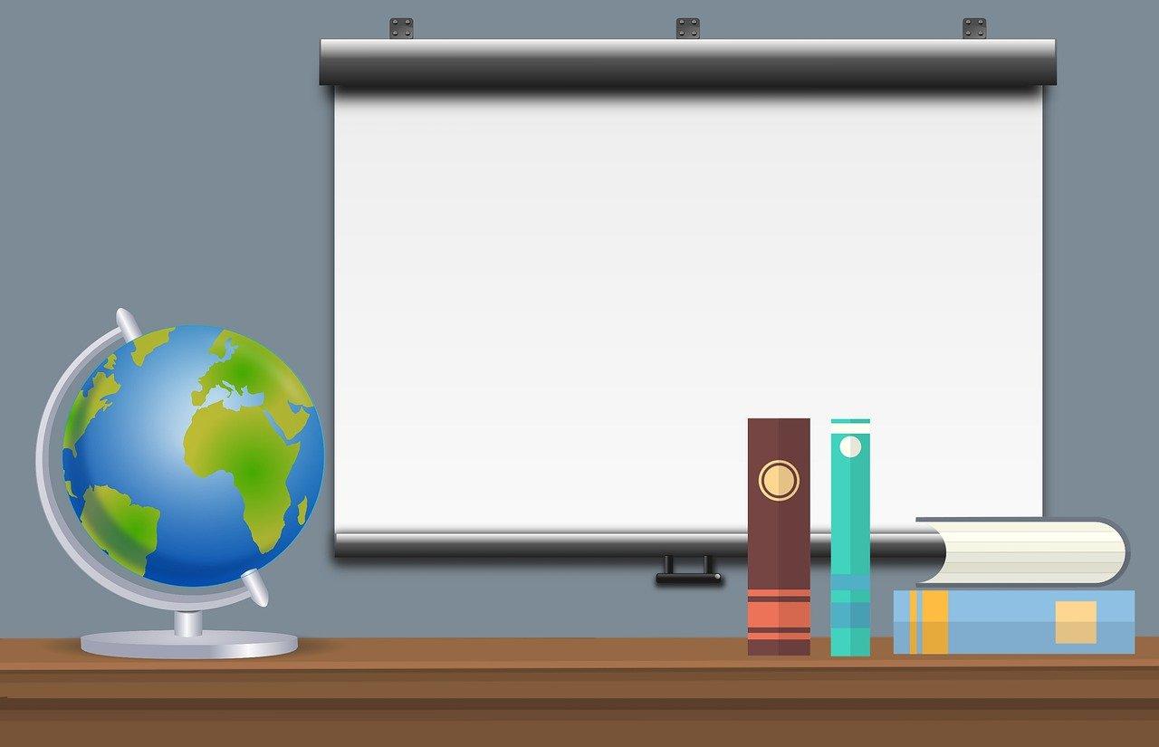 How do you share a Powerpoint on Google classroom? 