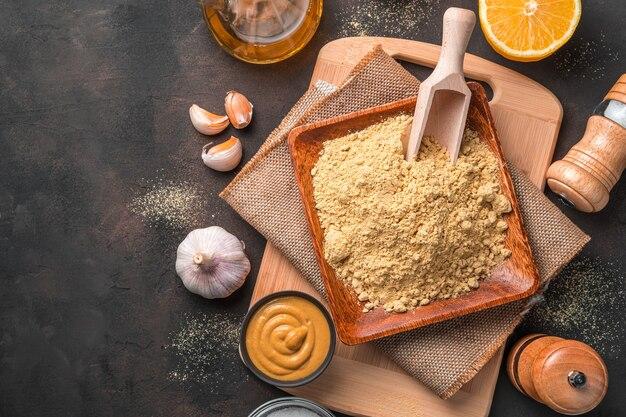 How do you make dry mustard powder? 