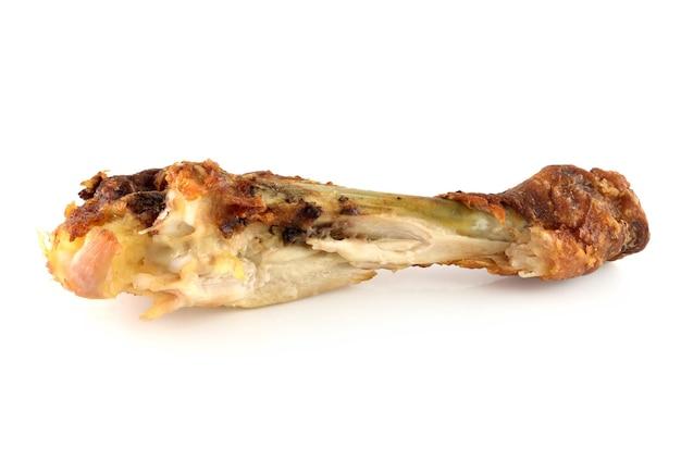 Is it OK to eat the inside of a chicken bone? 