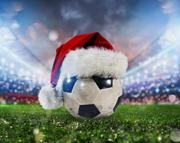 What football teams are playing on Christmas Day? 