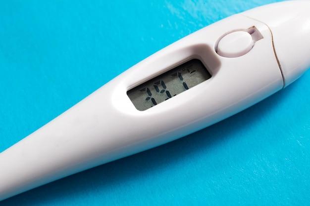 What are the disadvantages of digital thermometer? 