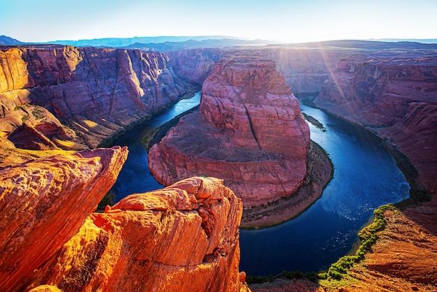 What is the major river that flows through the Grand Canyon? 