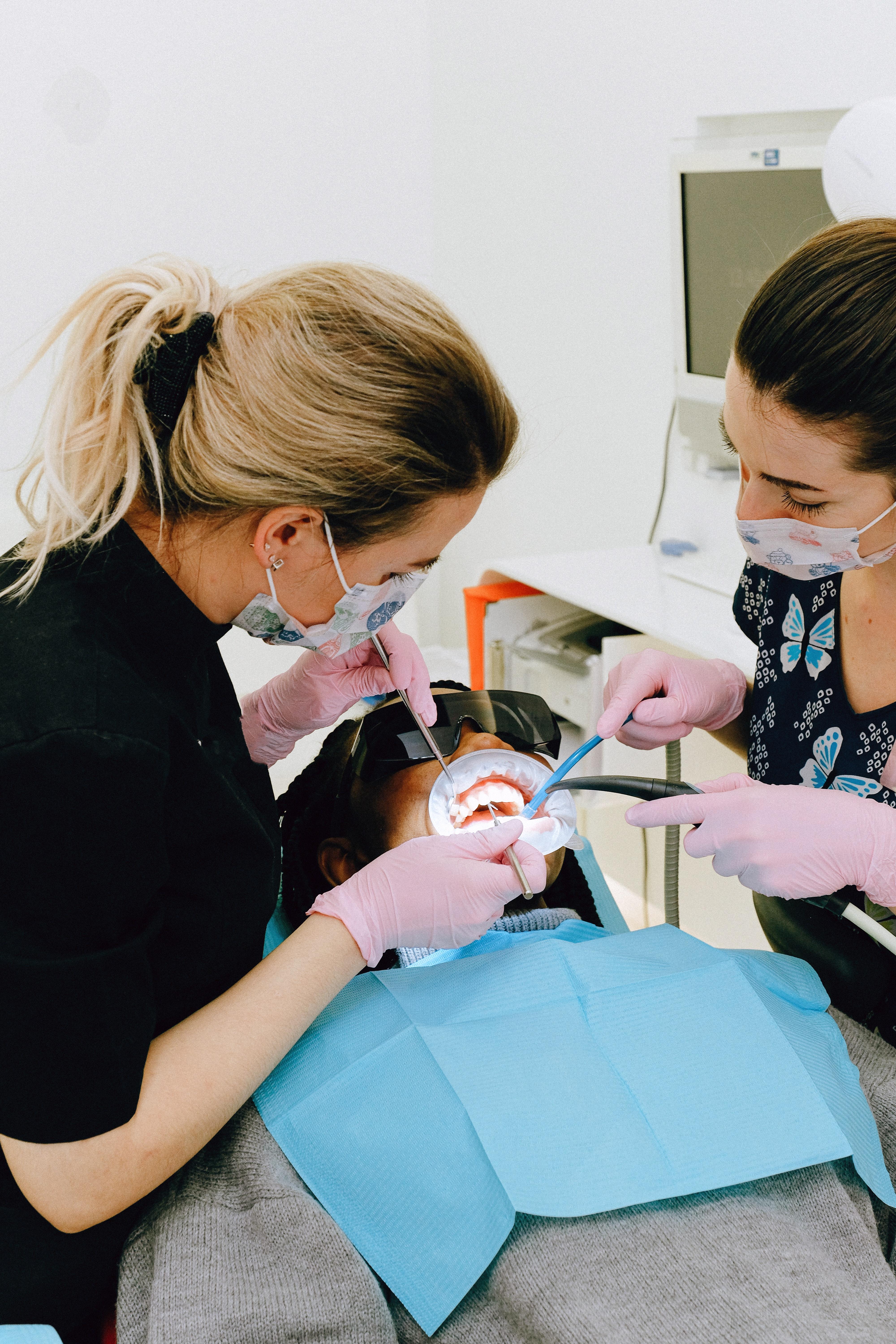 What do you study to be a dental hygienist? 