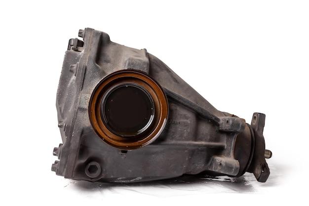 What fluid goes in a rear differential? 