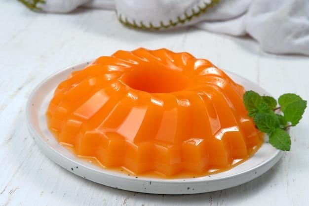 What happens if you heat up jello? 