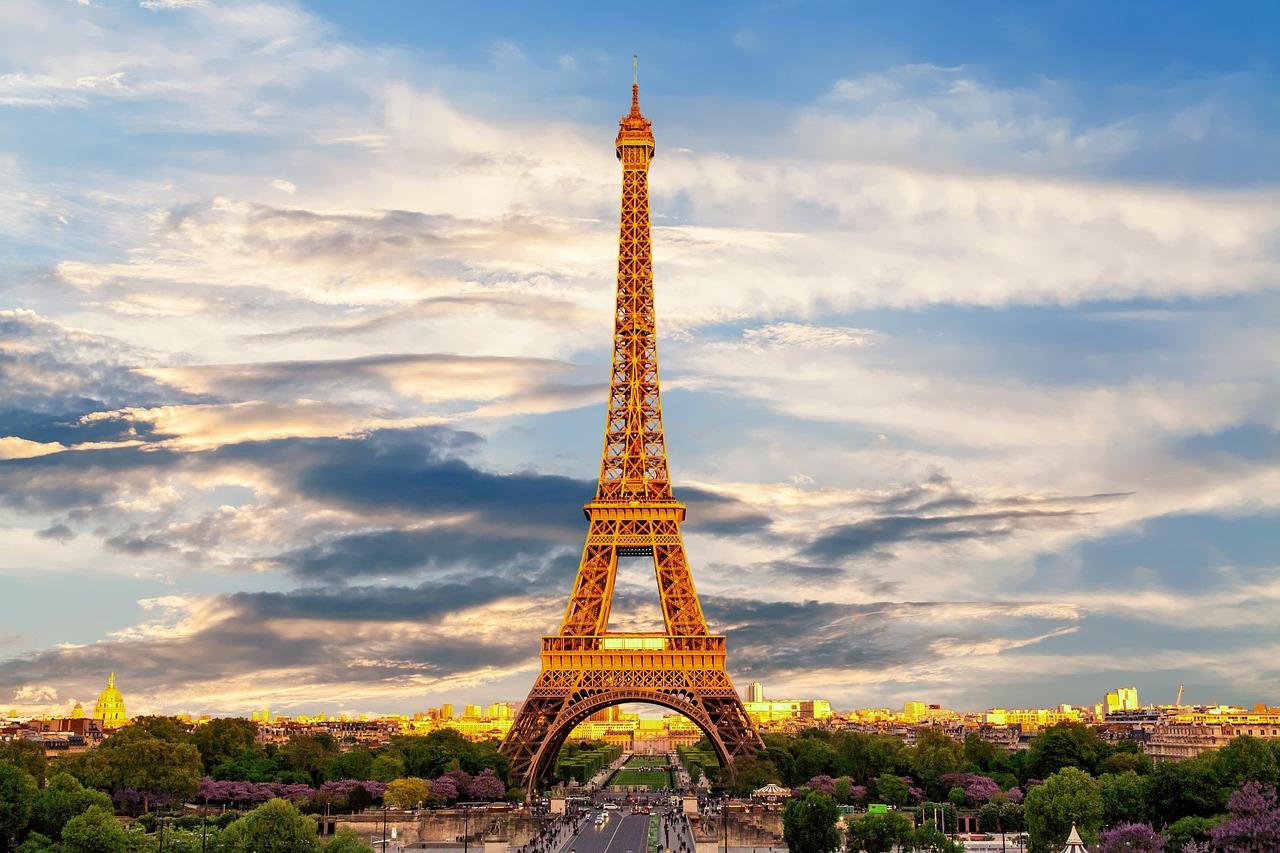 What is special about Eiffel Tower? 