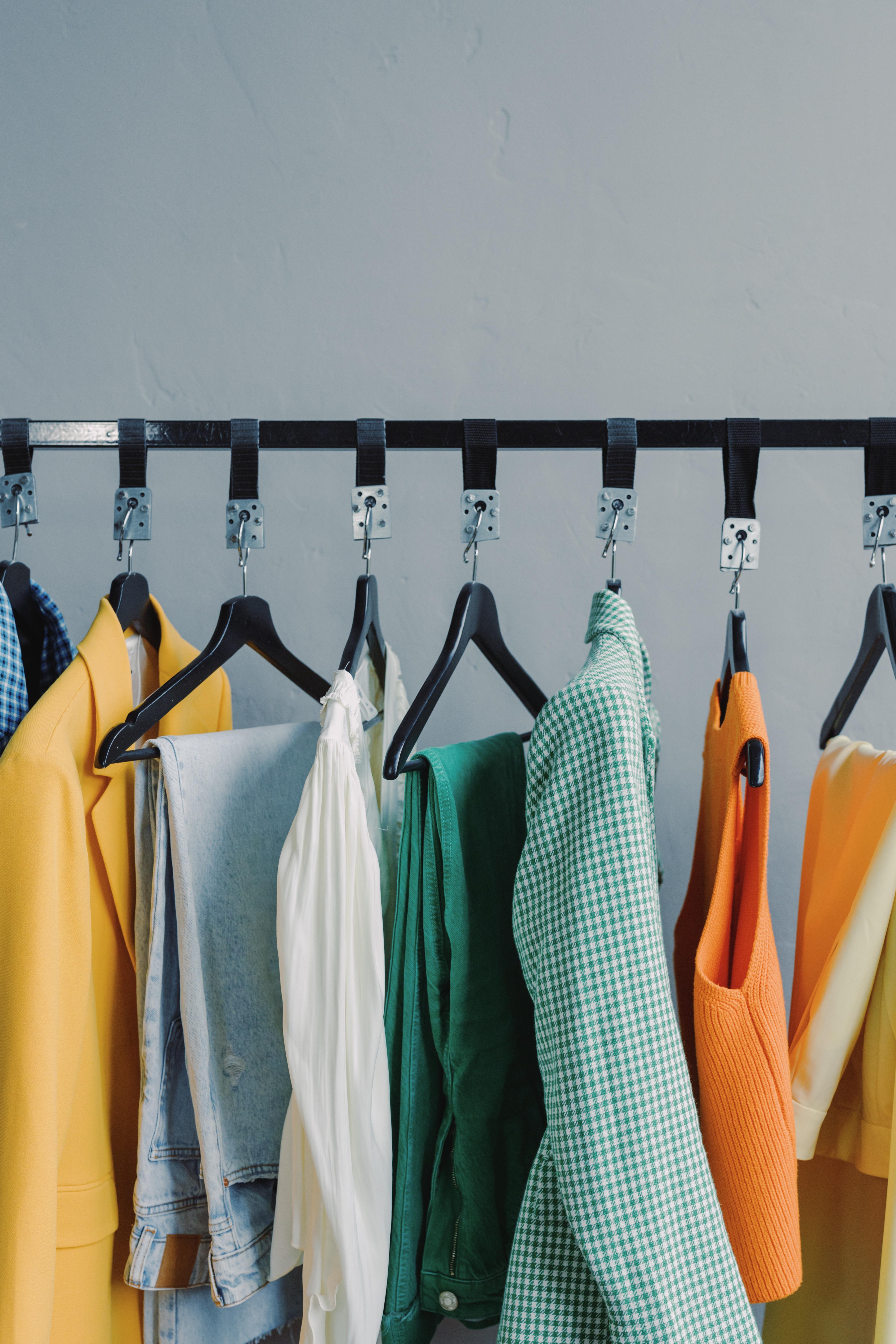 What type of hangers are best? 