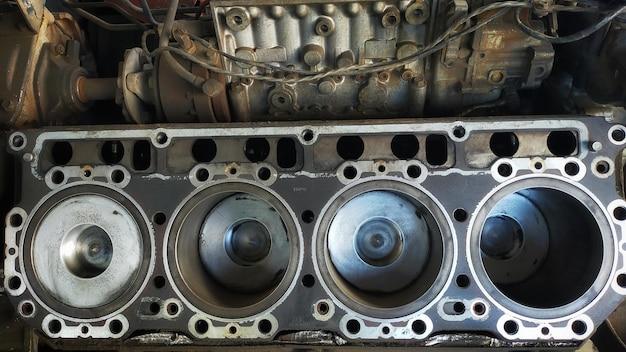 Where do I find engine block casting numbers? 