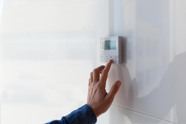 Where is thermostat located? 