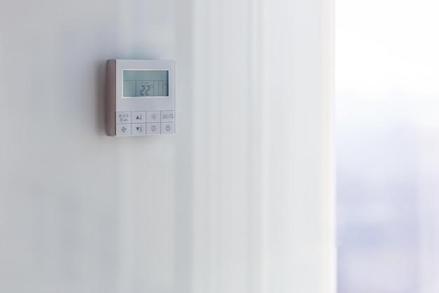 Where is thermostat located? 