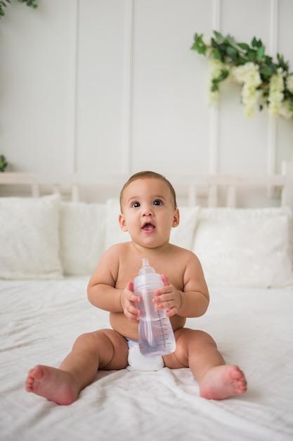 Which diaper holds the most water? 